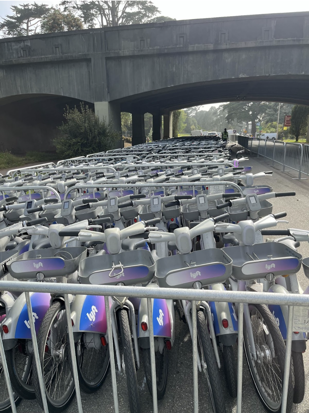 Capture_d’ecran_le_2025-10-09_a_15.37.37.png (2.33 MB)